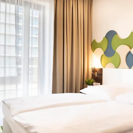 Apartment Vacationclub - Baltic Park Molo C304 *